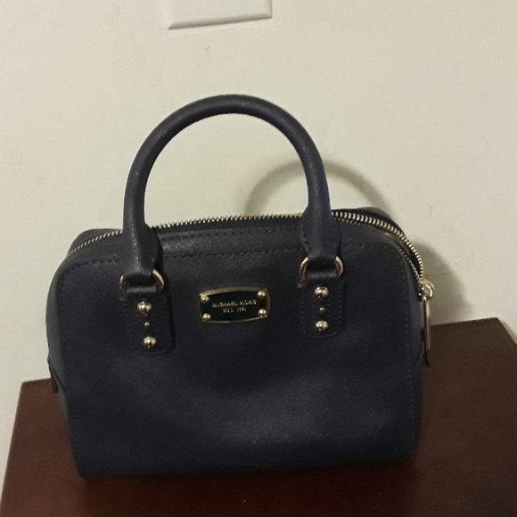 Michael kors Handbags - Picture 1 of 2